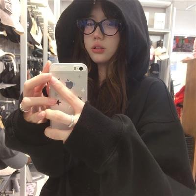 坏了，给她买到真仿生机器人了